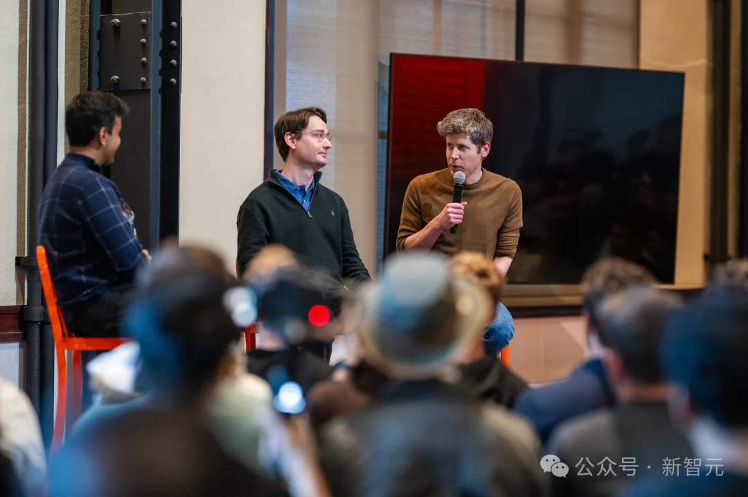 刚刚，全球最难考试惊天大反转！黑马AI冲破36%，顶流模型集体翻车