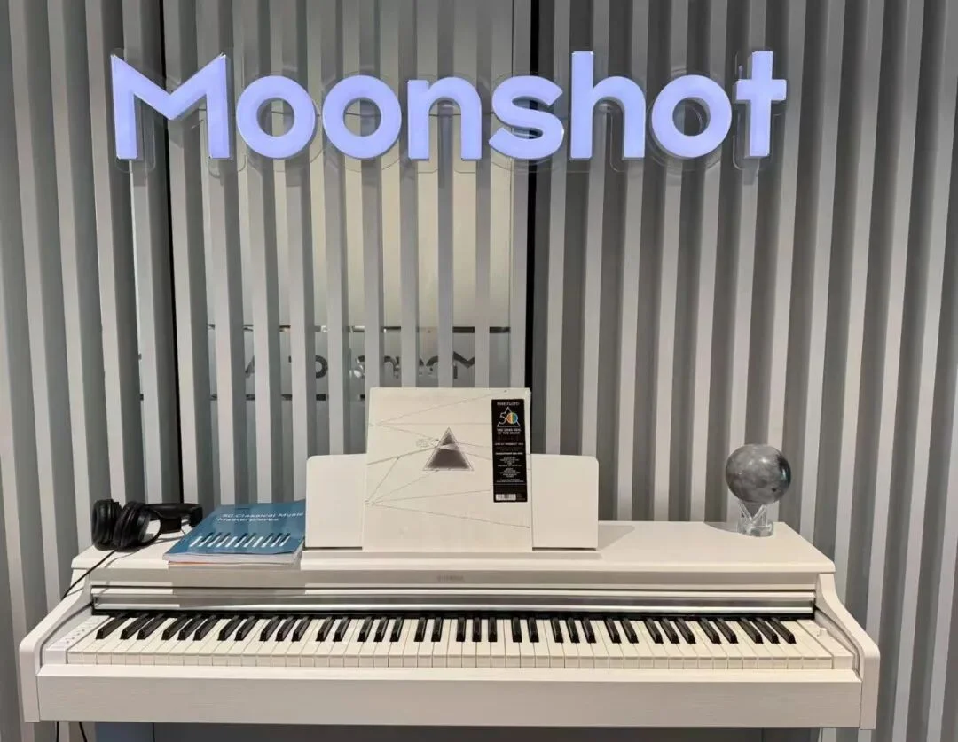 「卧底」Kimi的100小时