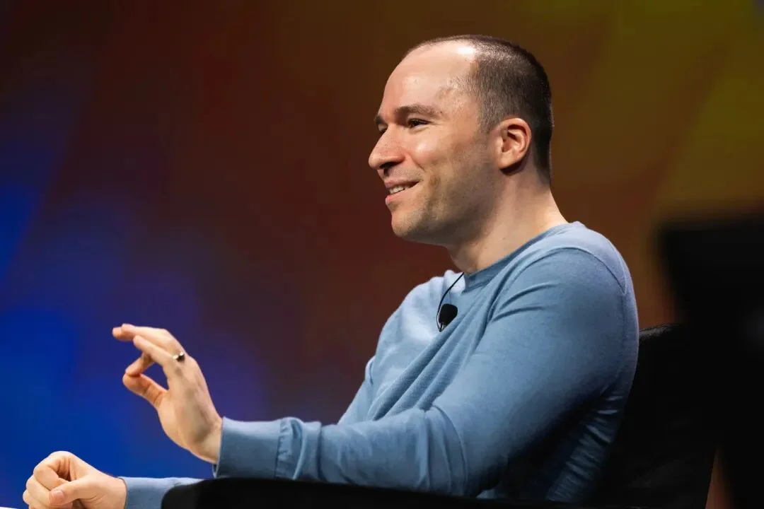 OpenAI 大瓜曝光,Ilya 偷拍 70 页文件实锤奥特曼撒谎