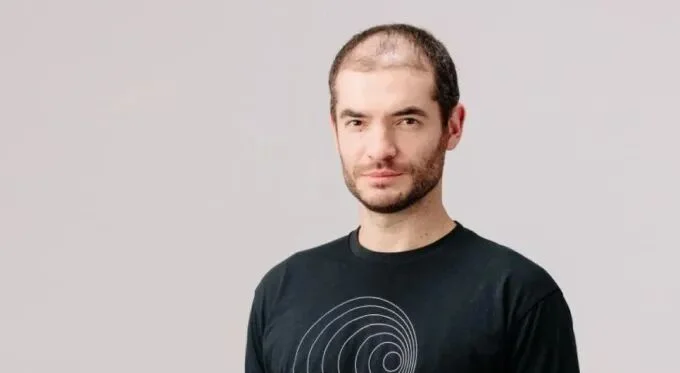 OpenAI 大瓜曝光,Ilya 偷拍 70 页文件实锤奥特曼撒谎