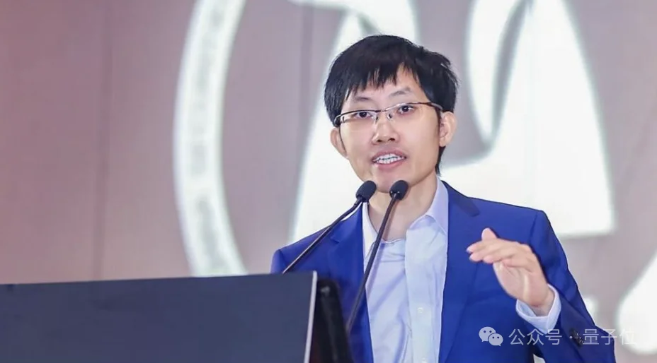 月薪3万，去内蒙草原给DeepSeek守机房