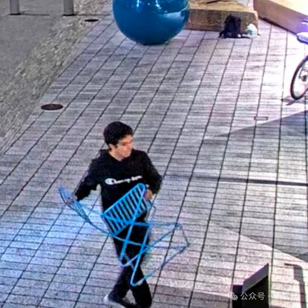 暗杀名单曝光！炸奥特曼家，20岁嫌犯「为救全人类」化身杀手